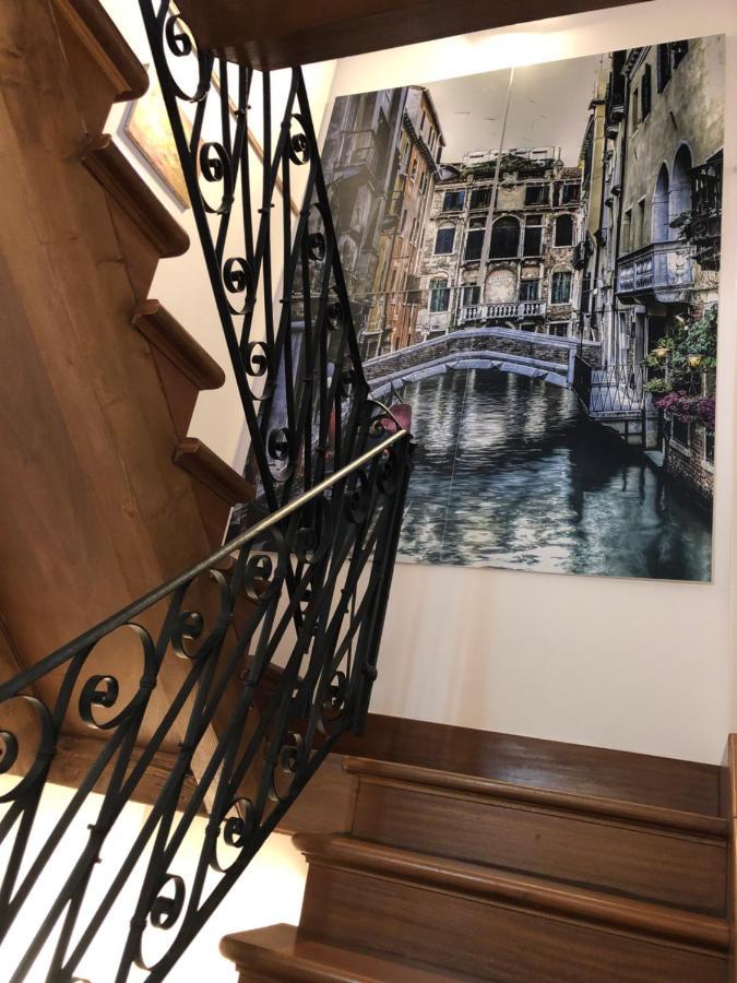 Salamon Guest House Venise Extérieur photo