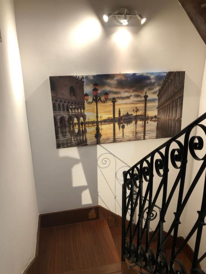 Salamon Guest House Venise Extérieur photo