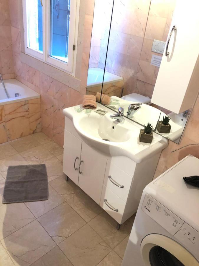 Salamon Guest House Venise Extérieur photo